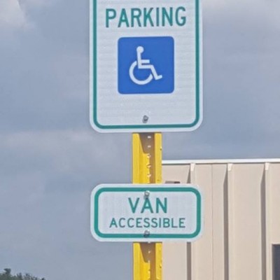Handicap signs being installed in Charleston, SC